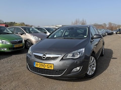 Opel Astra - 1.6 Turbo Sport