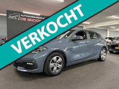 BMW 1-serie - 118i Business Edition/ Nederlandse auto/ Eerste eigenaar/ Parkeersensoren voor en achter/