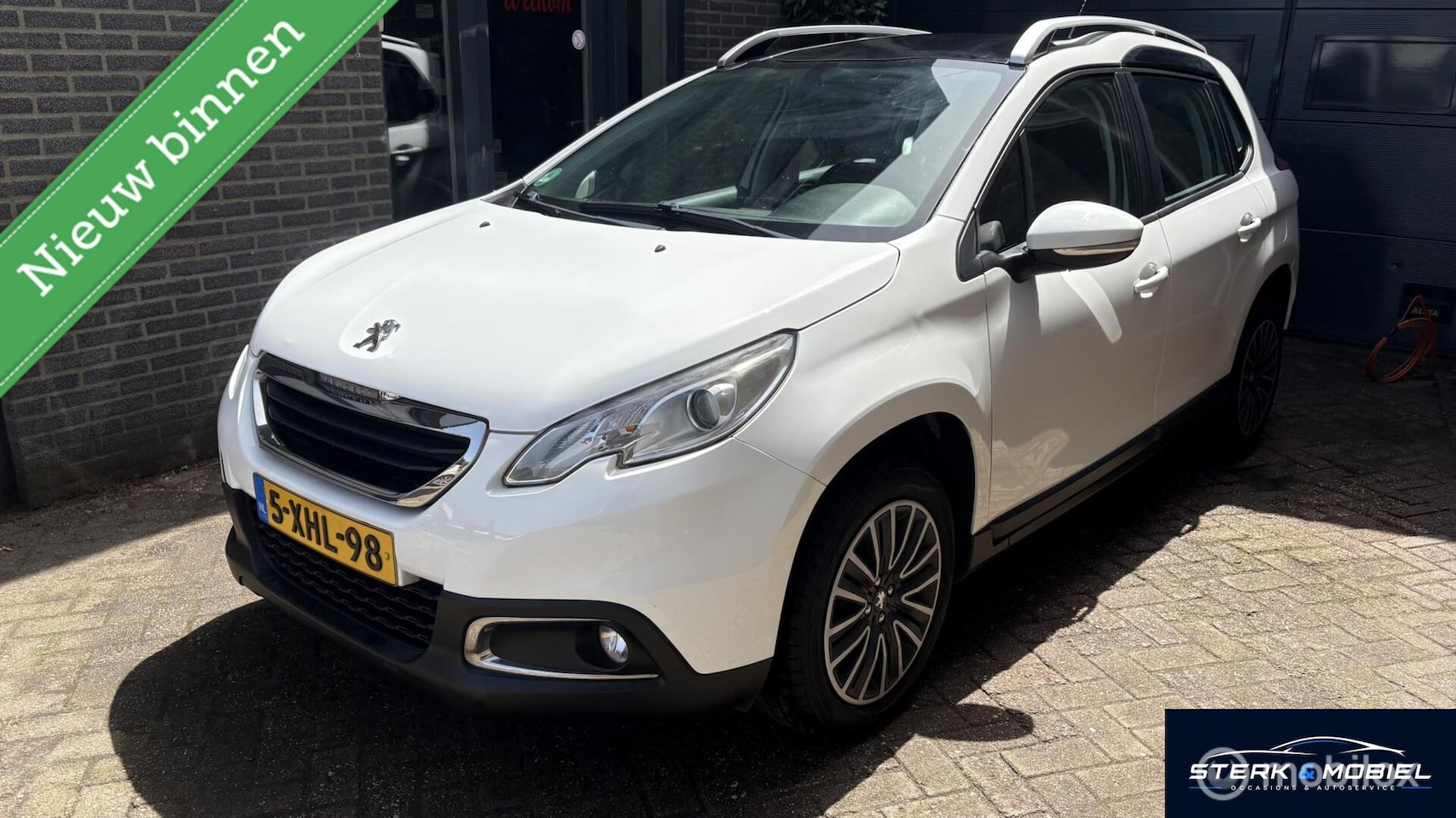 Peugeot 2008 - 1.2 VTi Allure 1.2 VTi Allure - AutoWereld.nl