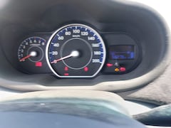 Hyundai i10 - 1.1 i-Drive