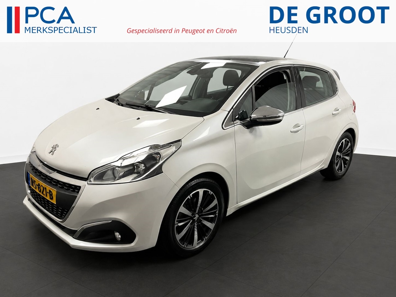 Peugeot 208 - Allure 82pk Climat | Navi+Carplay | Panodak | Camera - AutoWereld.nl