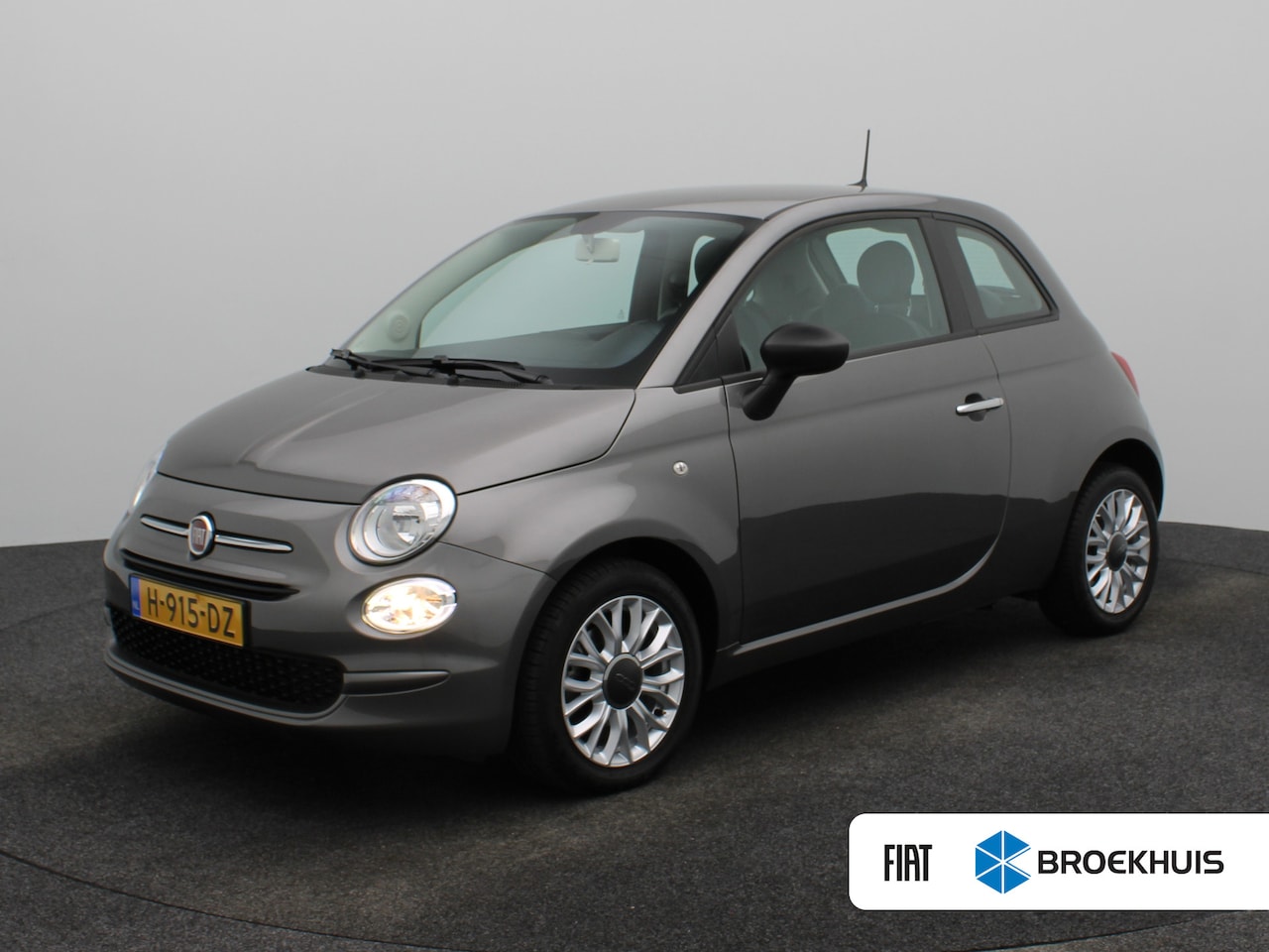 Fiat 500 - 0.9 TwinAir Turbo Young | Navigatie | Cruise Control | Climate Control | Apple Carplay/And - AutoWereld.nl