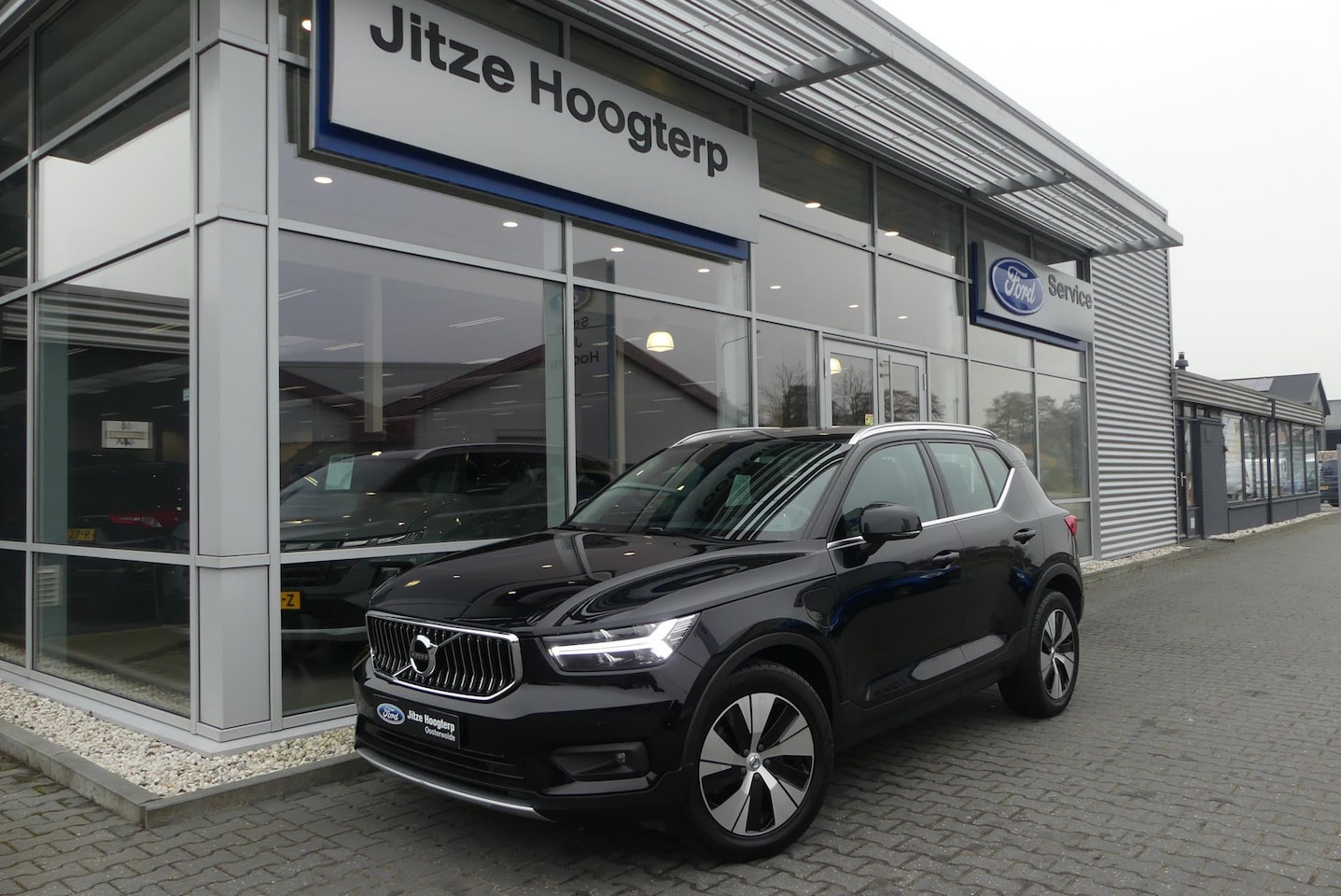 Volvo XC40 - 1.5 T5 Recharge Business Pro ELEKT TREKHAAK,ELEKT. ACHTERKLEP, CRUISE, CLIMA, NAVI, PDC, - AutoWereld.nl