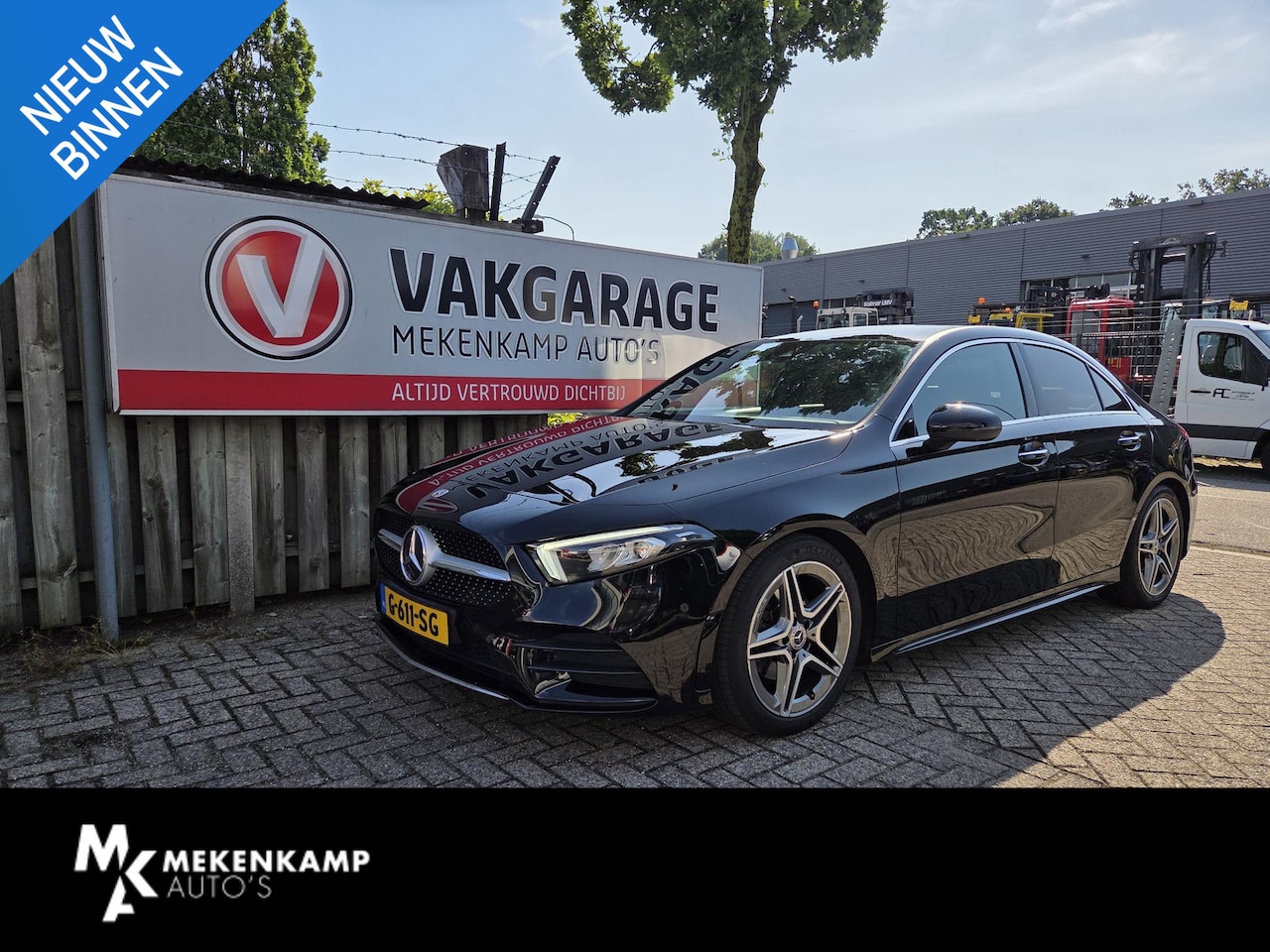Mercedes-Benz A-klasse - 200 Launch Edition Premium AMG Line 18"/Dodehoek/Keyless/360 camera/Sfeerverlichting/Clima - AutoWereld.nl
