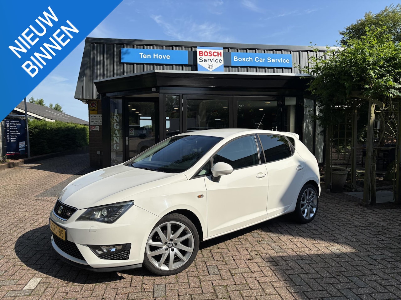 SEAT Ibiza - 1.2 TSI FR-Line|Carplay|Clima|Xenon|Trekhaak - AutoWereld.nl