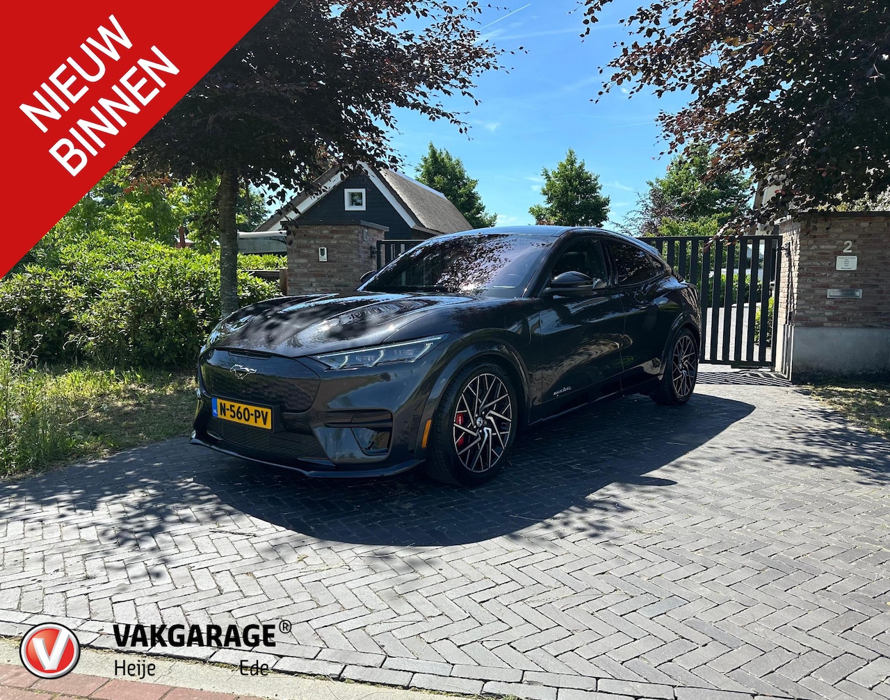 Ford Mustang Mach-E - GT Extended AWD 98 kWh | 486 PK | Trekhaak | Panoramadak | - AutoWereld.nl
