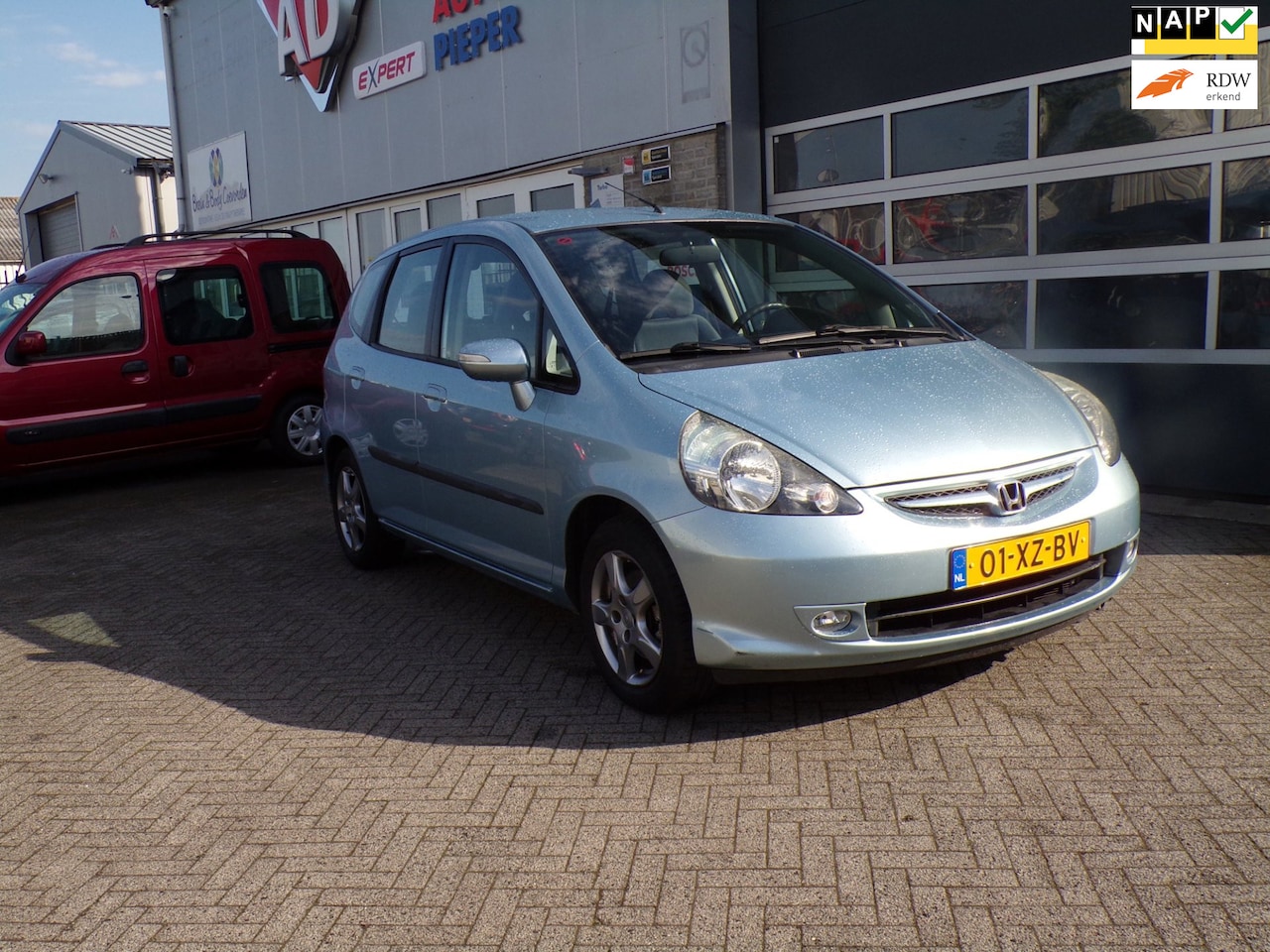 Honda Jazz - 1.4 LS 1.4 LS - AutoWereld.nl