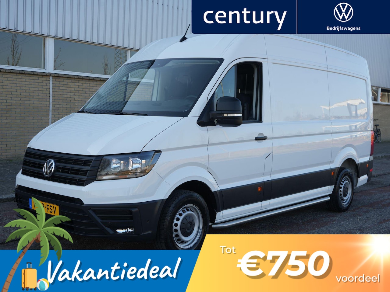 Volkswagen Crafter - Bedrijfswagens 30 2.0 TDI L3H3 Highline Betimmering - Camera - Trekhaak - Navigatie - AutoWereld.nl