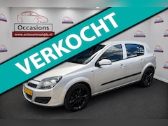 Opel Astra - 1.6 Enjoy. Airco Carplay N.A.P