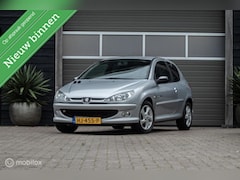 Peugeot 206 - 1.4-16V XS