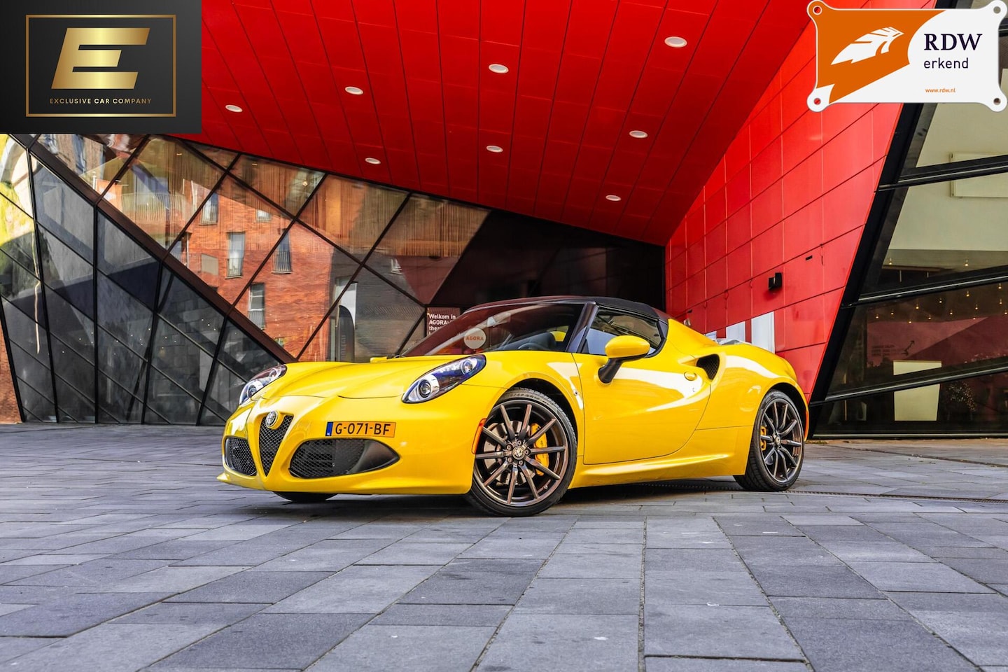 Alfa Romeo 4C Spider - 1750TBI TCT | Giallo Prototipo | Carbon - AutoWereld.nl