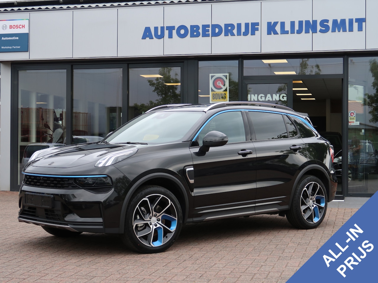 Lynk & Co 01 - 1.5 Plug-In Hybrid | Trekhaakl | Panorama | 360camera | - AutoWereld.nl
