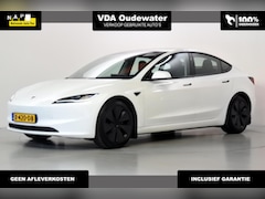 Tesla Model 3 - RWD 60 kWh Trekhaak FSD €99/mnd