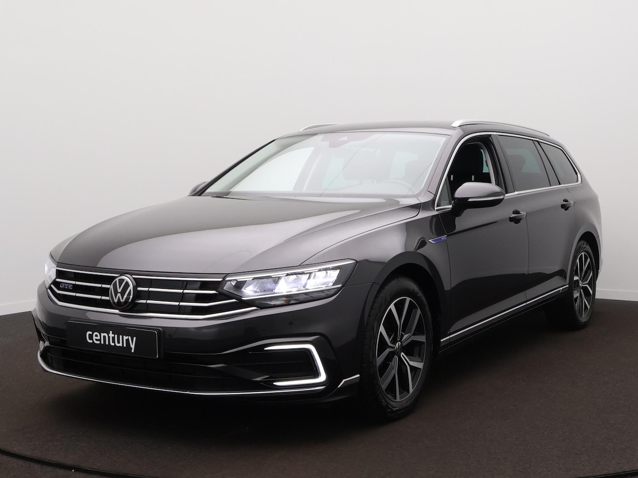 Volkswagen Passat - 1.4 TSI PHEV GTE Business Automaat - Navigatie - Trekhaak - ErgoComfort-stoel - Camera - S - AutoWereld.nl