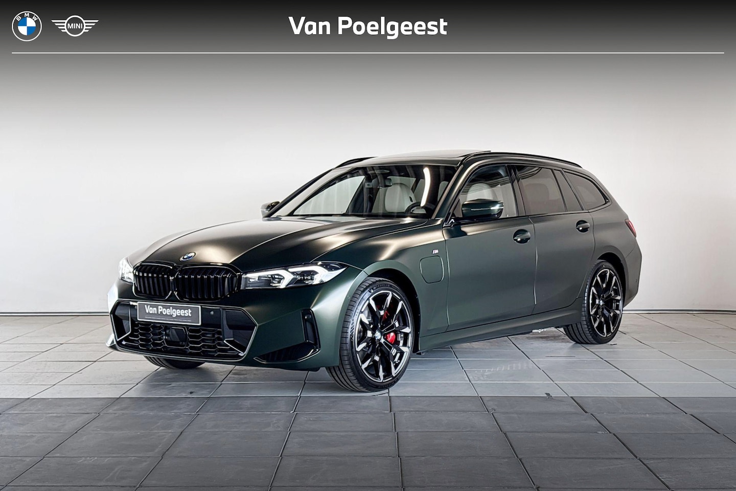 BMW 3-serie Touring - 330e Innovation Pack M Sportpakket Pro Aut. - AutoWereld.nl