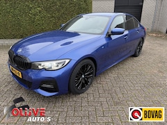 BMW 3-serie - 318i High Executive / M-Sport / Carplay