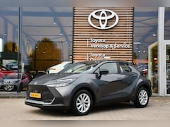 Toyota C-HR - 1.8 Hybrid 140 Active Automaat 140pk | Dodehoekdetectie | Apple Carplay / Android Auto | N