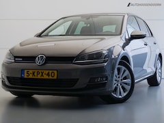 Volkswagen Golf - 1.6 TDI Highline BlueMotion (NAVIGATIE, CLIMATE, CRUISE, STOELVERWARMING, PARKEERSENSOREN,