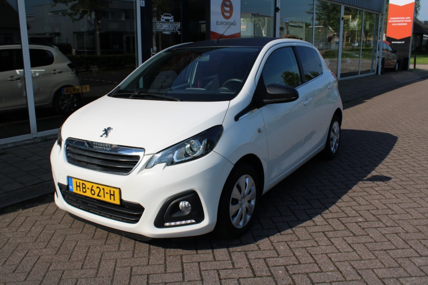 Peugeot 108 - 1.0 e-VTi Active 1.0 e-VTi Active - AutoWereld.nl