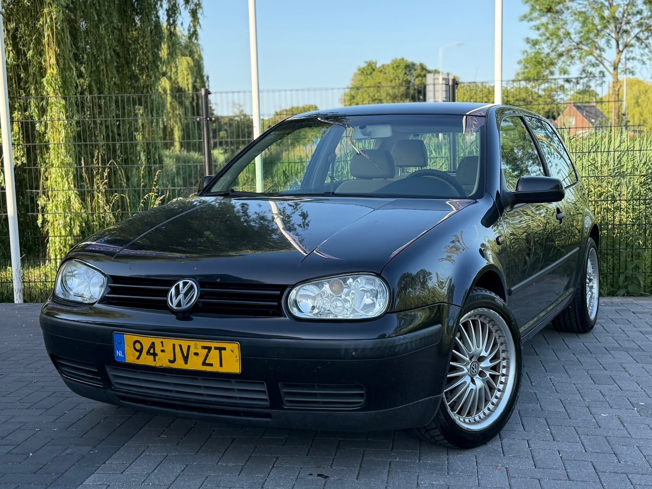 Volkswagen Golf - 2.0 Comfortline ORIGINEEL NEDERLANDS / 115 PK - AutoWereld.nl
