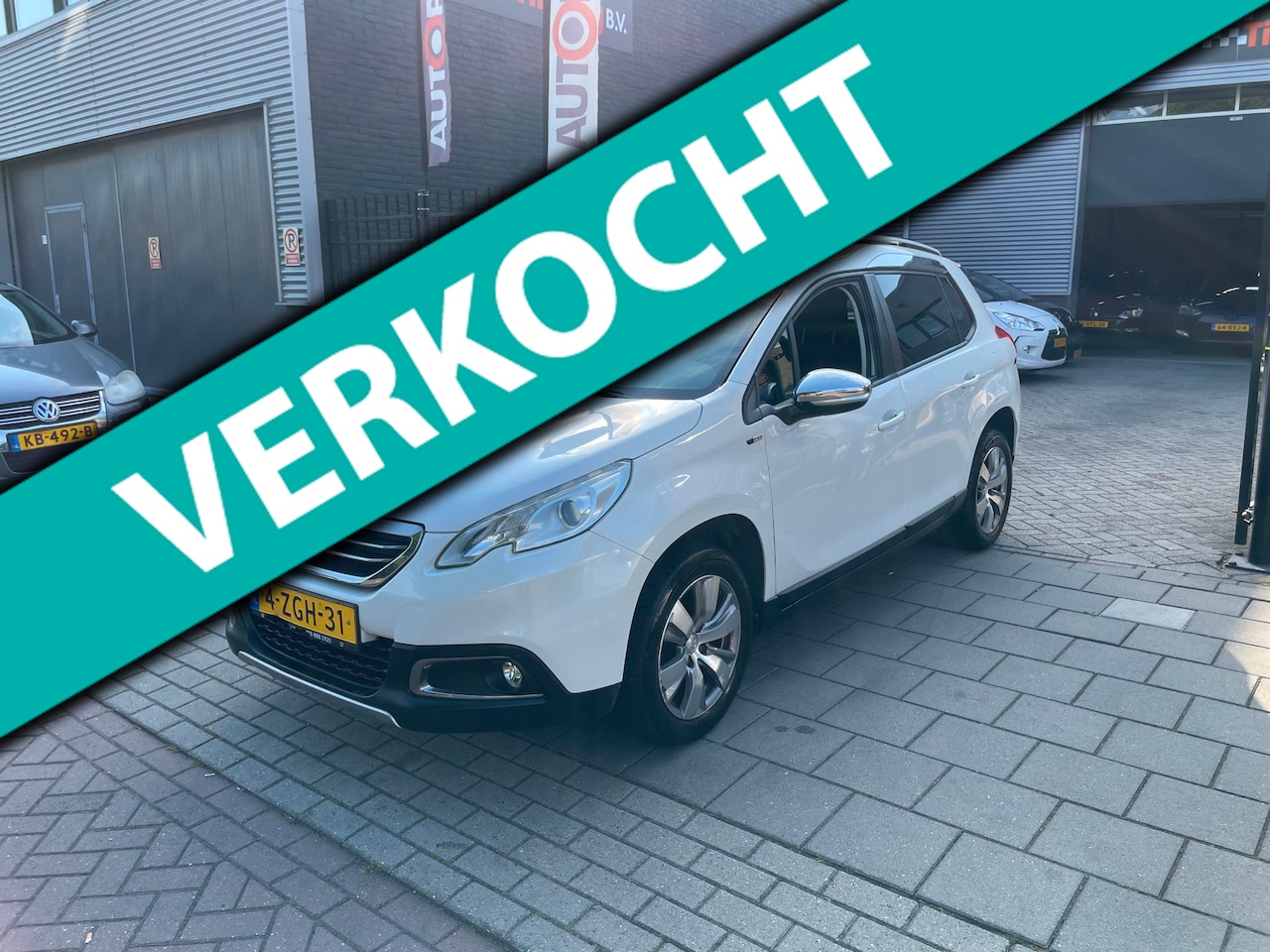 Peugeot 2008 - 1.2 PureTech Style Pano Airco PDC NAP APK - AutoWereld.nl