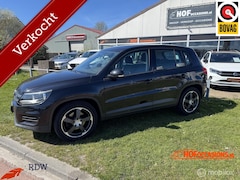 Volkswagen Tiguan - 1.4 TSI Sport&Style CARPLAY/STOELVERW/TREKHAAK