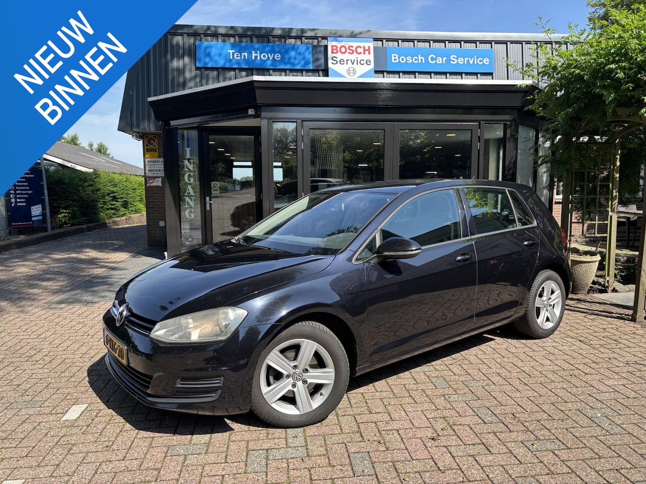 Volkswagen Golf - 1.2 TSI Comfortline|PDC|Clima|Stoelver.|Navi - AutoWereld.nl