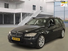 BMW 3-serie Touring - 320i Business Line