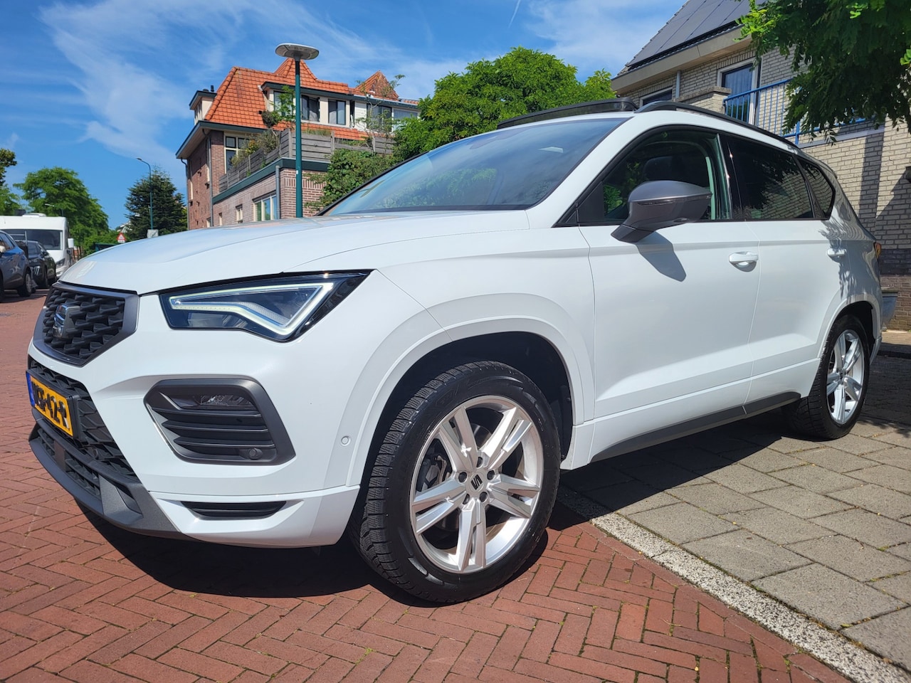 SEAT Ateca - 1.5 TSI Xperience Business Intense panoramadak Garantie mogelijk tot 2032 - AutoWereld.nl