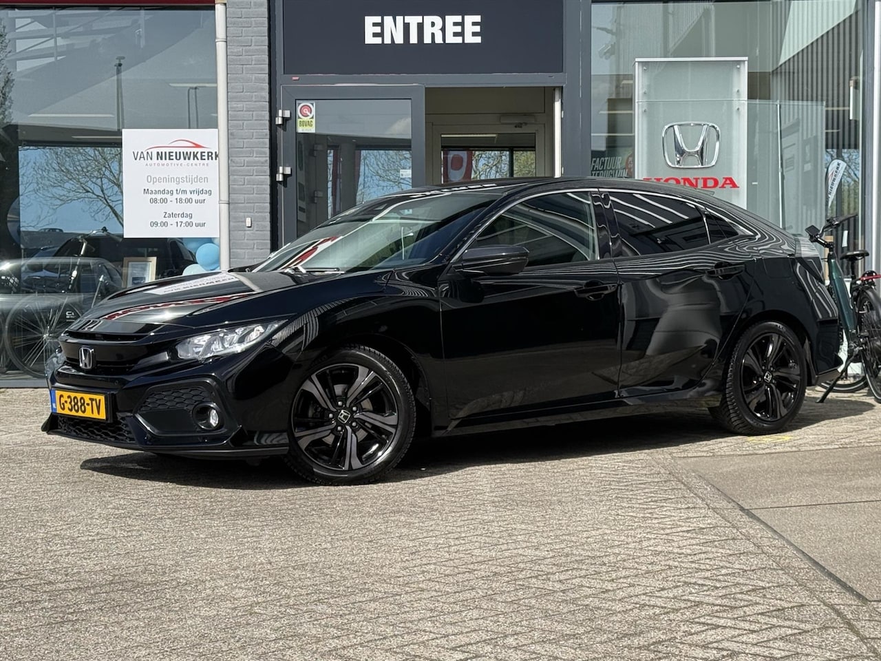 Honda Civic - 1.0 i-VTEC 5D Elegance | Trekhaak | Dealer onderhouden | carplay | camera - AutoWereld.nl