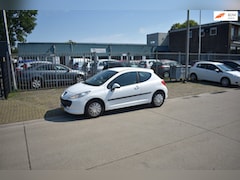 Peugeot 207 - 1.4 XR