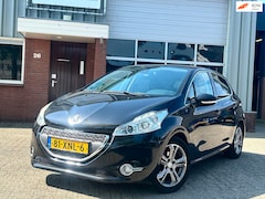 Peugeot 208 - 1.4 VTi Allure Clima/Navi