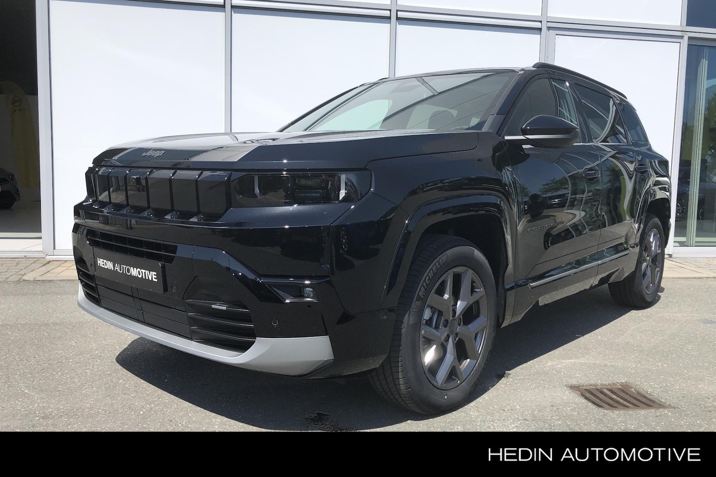 Jeep Compass - 1.2 e-Hybrid First Edition | Leder | Elektr. Schuif/Kanteldak | Stoel Elektr. verwarmd/koe - AutoWereld.nl
