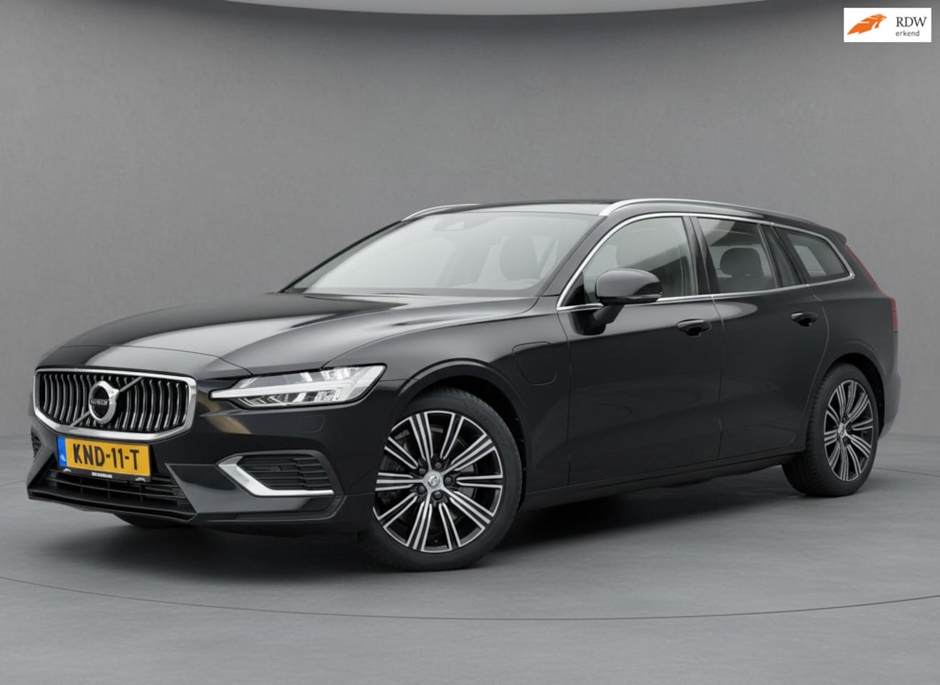 Volvo V60 - 2.0 T6 Recharge AWD Inscription|SOH 93%|Camera|Led|Carplay|Elektrische-klep - AutoWereld.nl