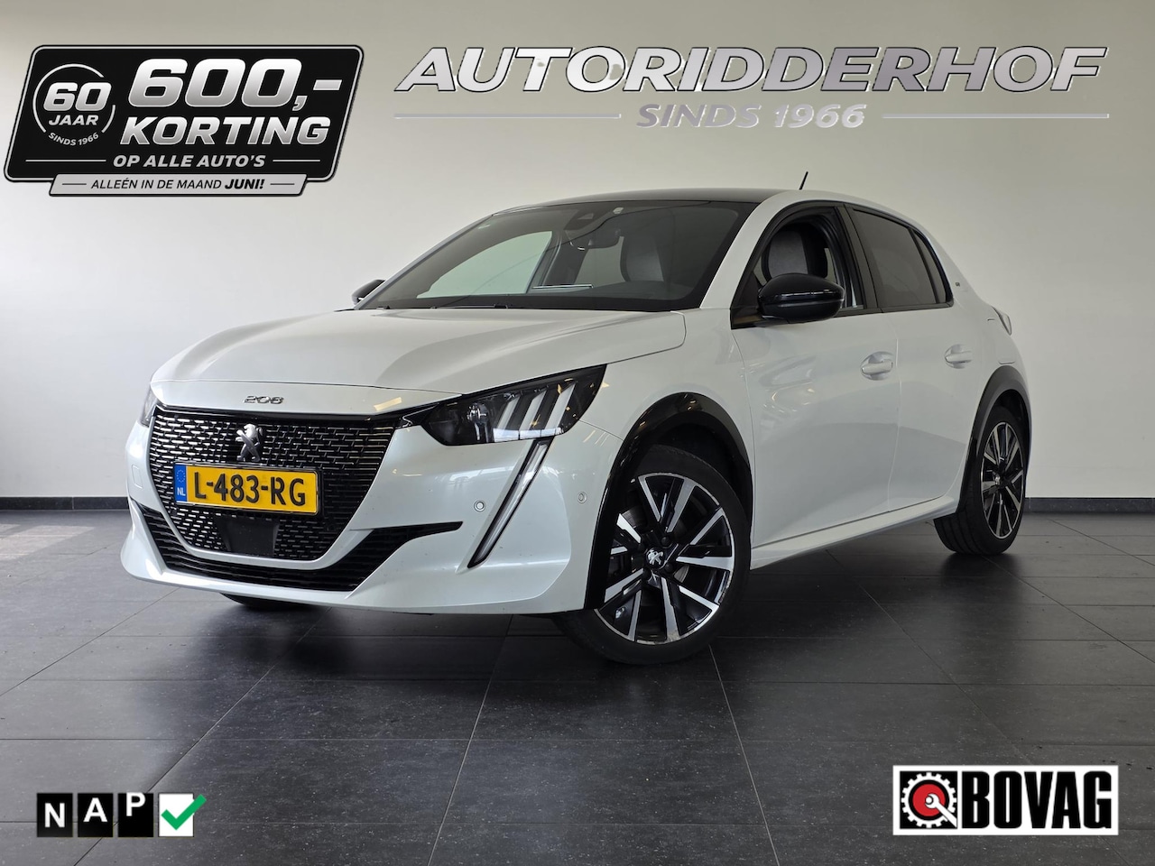 Peugeot 208 - 1.2 PureTech GT Pack | Trekhaak | Verwarmbare stoelen | Camera | - AutoWereld.nl