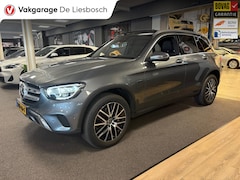 Mercedes-Benz GLC-klasse - 300e 4MATIC Premium Plus / soh100% / trekhaak / sfeer verlichting / panorama-dak / virtual