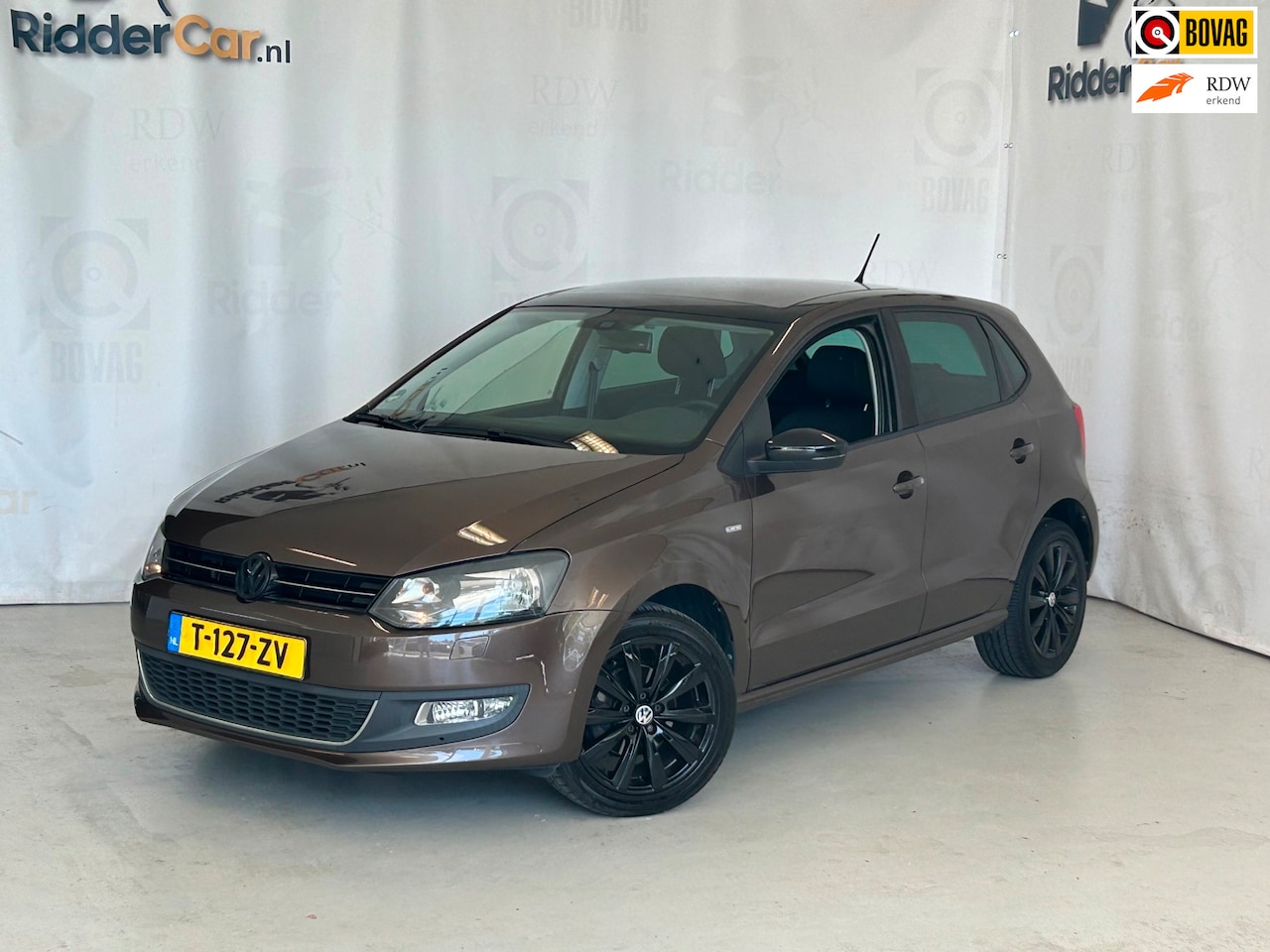 Volkswagen Polo - 1.2 TSI First Edition|PANO|AIRCO|CRUISE|PARK SENS|APK06-27 - AutoWereld.nl
