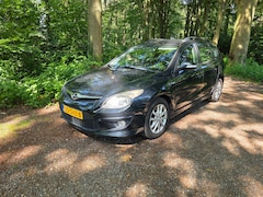 Hyundai i30 CW - 1.6i i-Motion