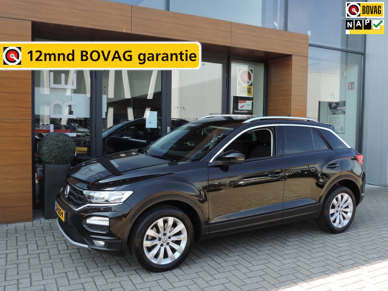 Volkswagen T-Roc - 1.0 TSI 116PK Style 45.000km | NLauto | 1e Eig | Afn.th | 17'' | PDC v+a | ECC | CarPlay | - AutoWereld.nl