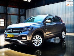 Volkswagen T-Cross - 1.0 TSI Style Business Camera_Trekh_Carplay_ACC