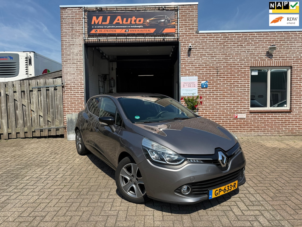 Renault Clio - 0.9 TCe ECO Night&Day aicro cruise control navigatie - AutoWereld.nl