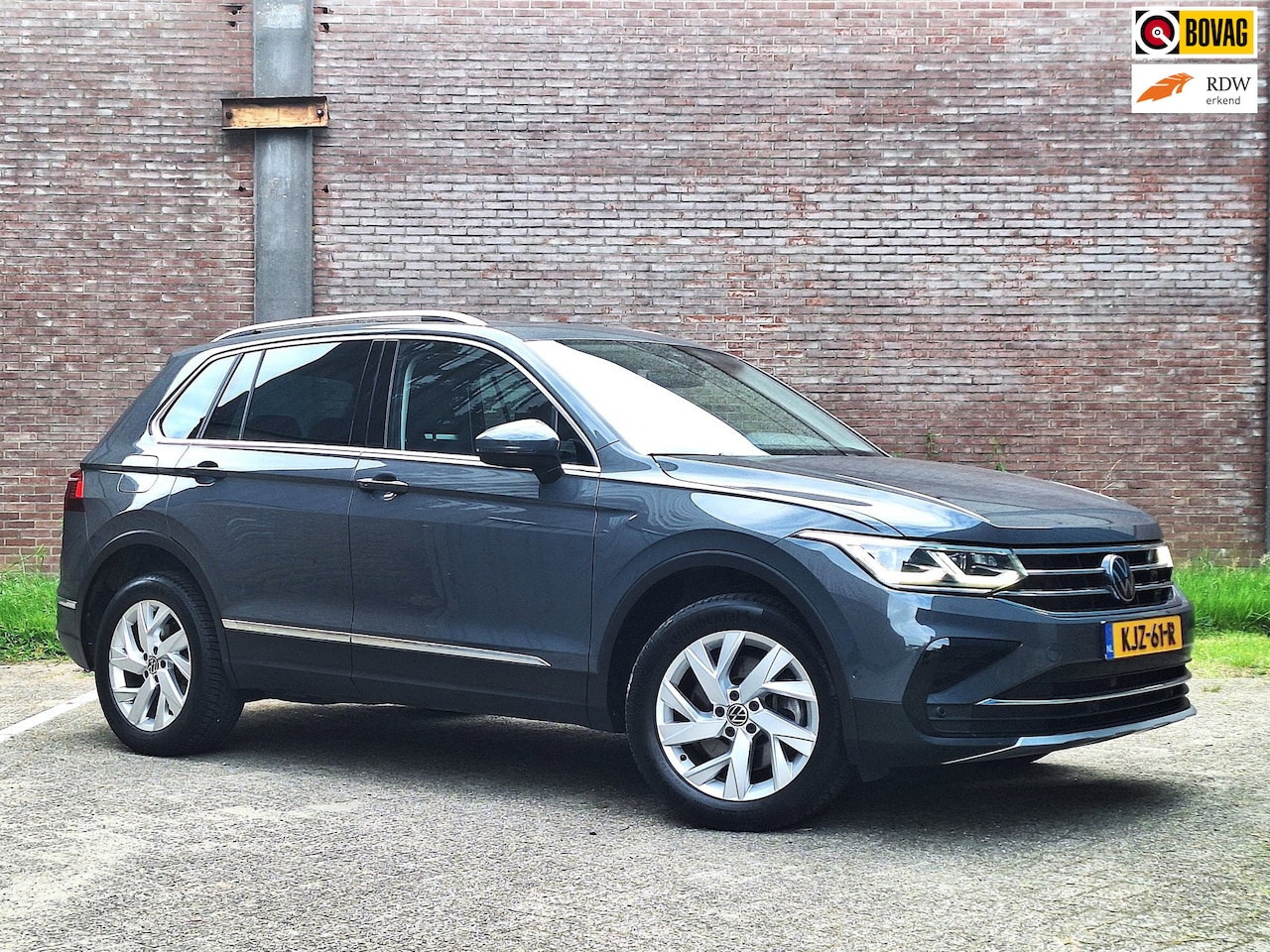 Volkswagen Tiguan - 1.4 TSI eHybrid 110 KW, R-Line Business+, Navigatie, Climt, Cruise, Pano. dak. - AutoWereld.nl