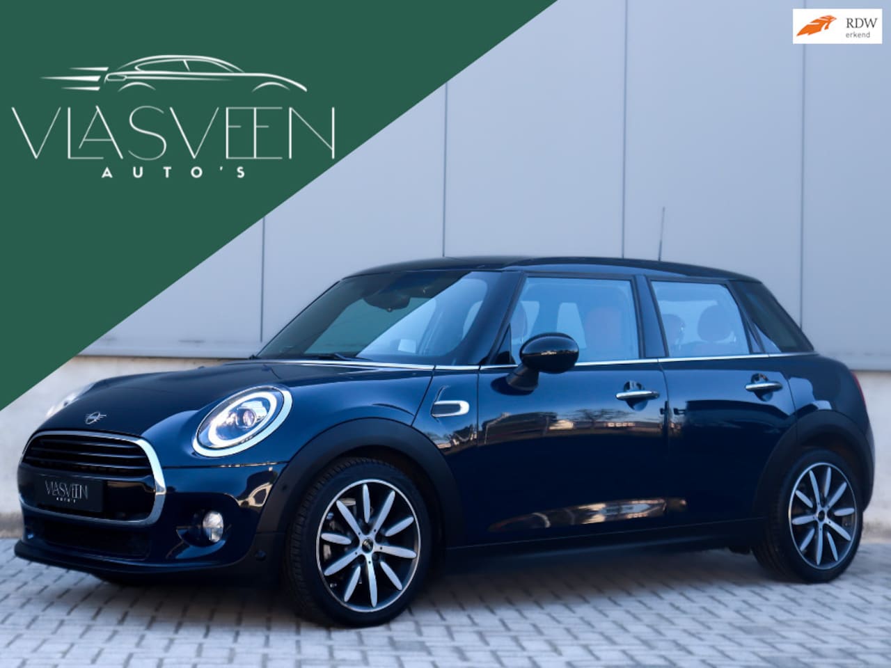 MINI 5-Deurs - 1.5 Automaat | Leder | Xenon| H&K | Head Up | NL Auto - AutoWereld.nl