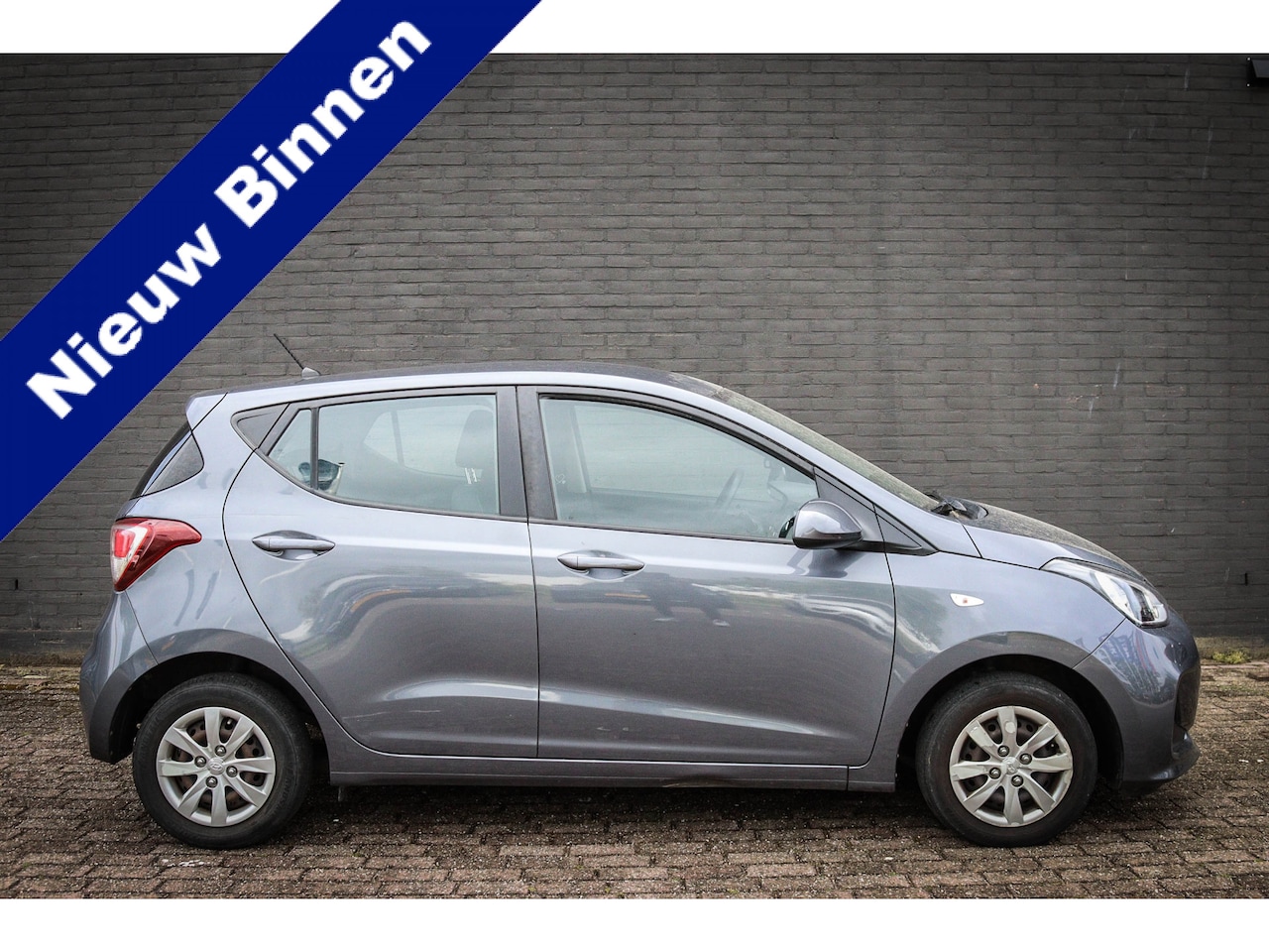 Hyundai i10 - 1.0i Comfort Net binnen-Nu al te bezichtigen - AutoWereld.nl