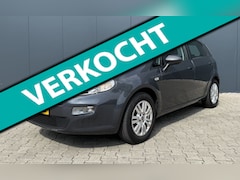 Fiat Punto Evo - 1.2 lounge Airco 5 deurs Nieuw APK