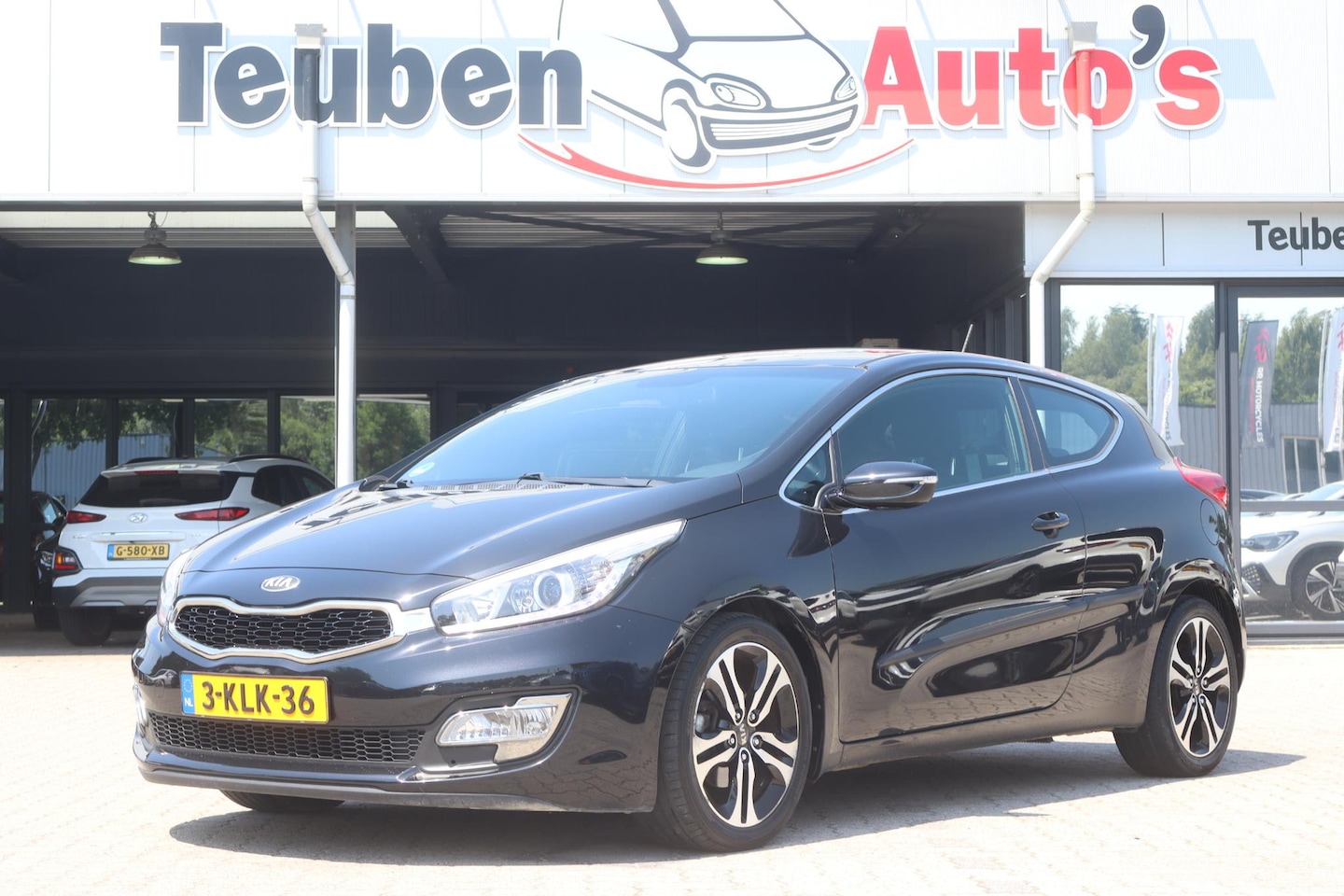 Kia Pro cee'd - 1.6 GDI Business Pack | Camera | Bluetooth | Cruise control | Climate control - AutoWereld.nl