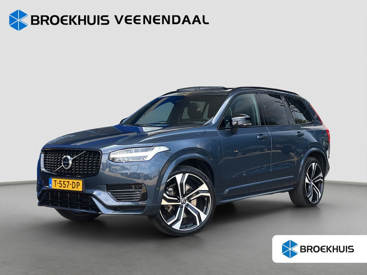 Volvo XC90 - 2.0 T8 Recharge AWD Ultimate Bright | Luchtvering | Pano | Trekhaak | B&W | Alcantara Heme - AutoWereld.nl