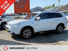 Mitsubishi Outlander - 2.0 PHEV 4WD CVT 5P Executive Edition X-Line rijklaarprijs bovag garantie rijklaarprijs
