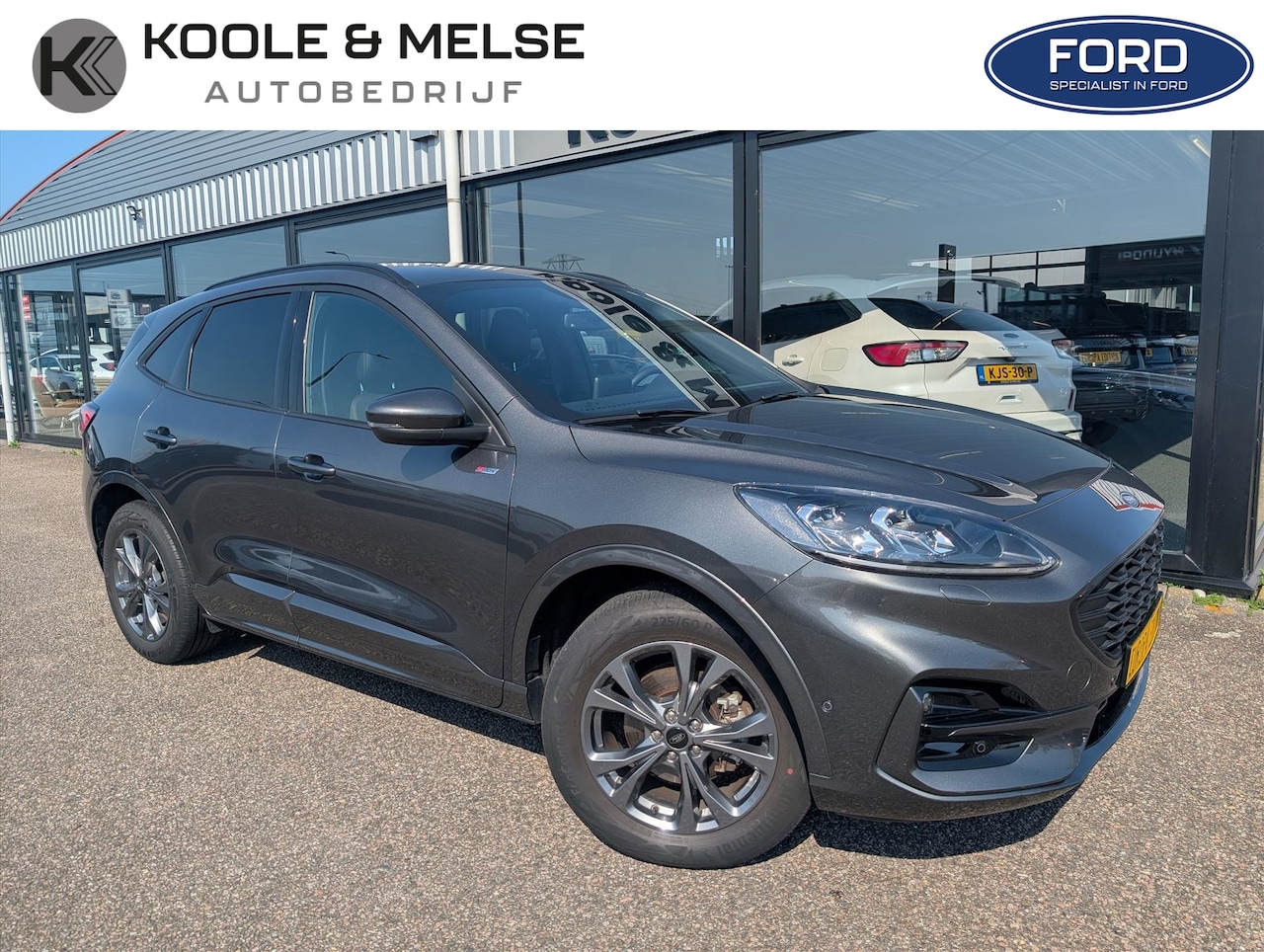 Ford Kuga - 2.5 PHEV e-CVT 225pk ST-Line X - AutoWereld.nl