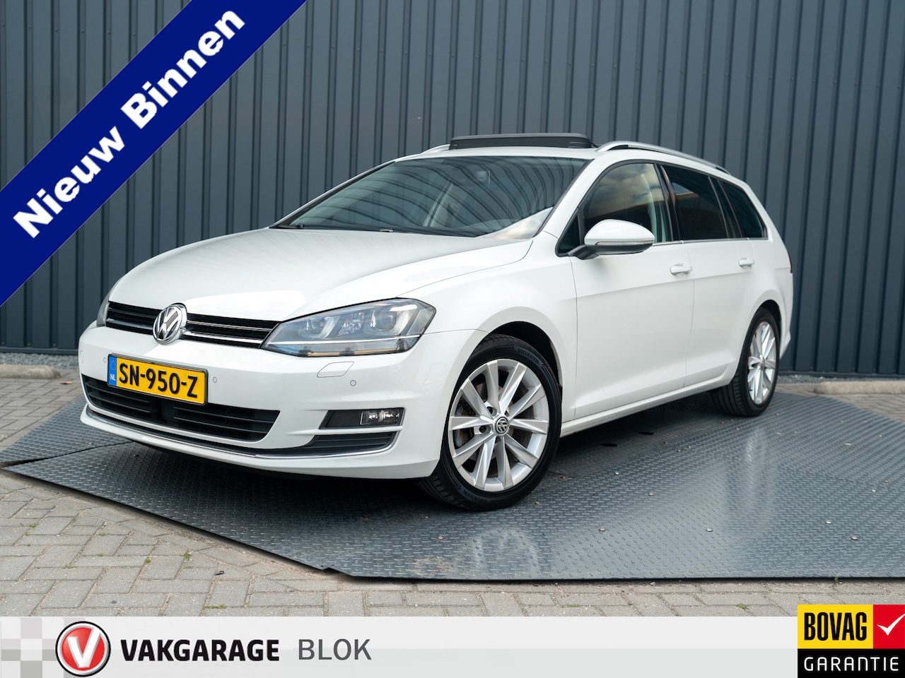 Volkswagen Golf Variant - 1.4 TSI Highline | Panodak | Trekhaak wegkl. | Camera | Adapt. Cr. | Prijs Rijklaar!! - AutoWereld.nl